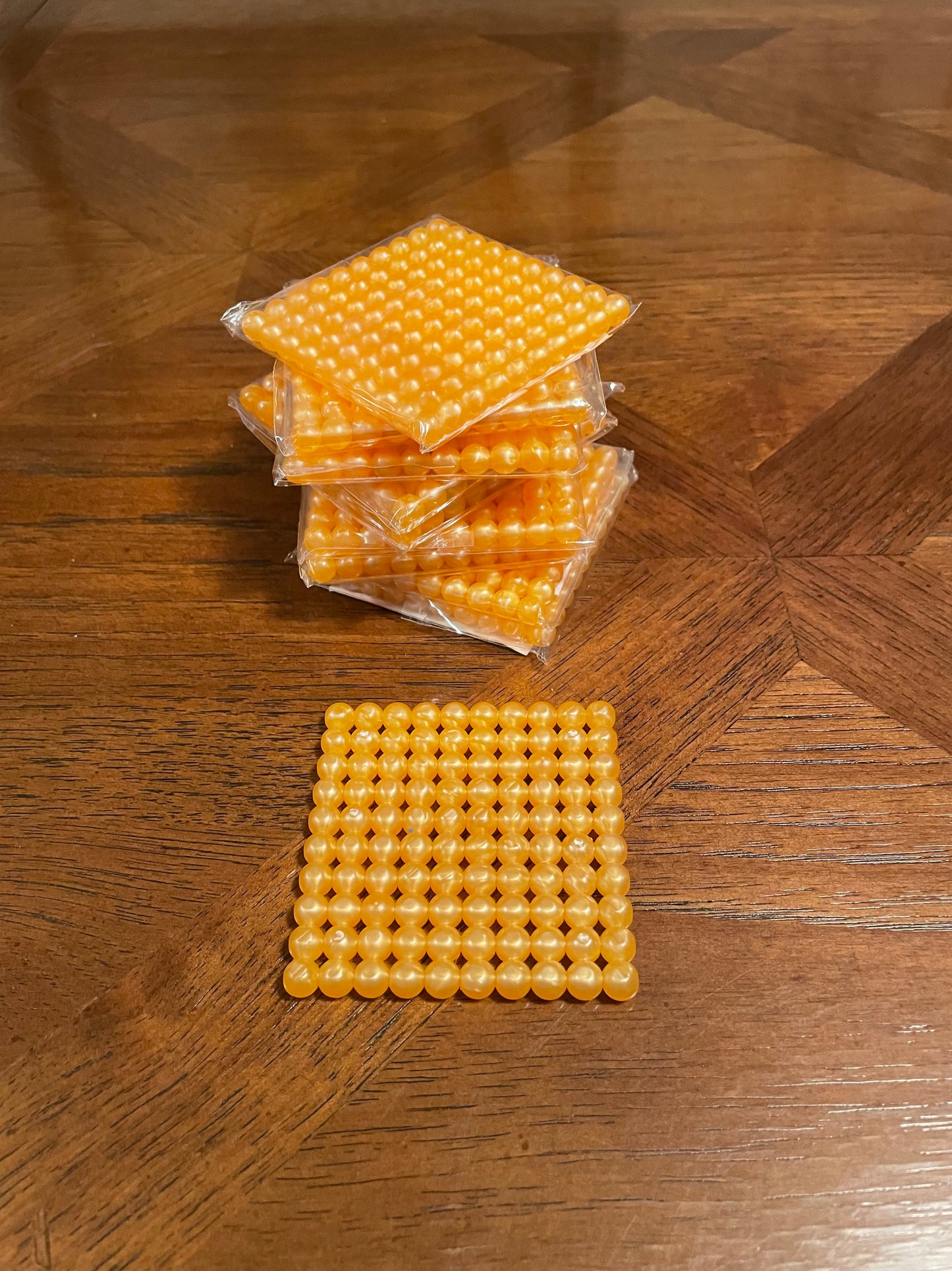 MM-104-F 10 Each Bead Squares
