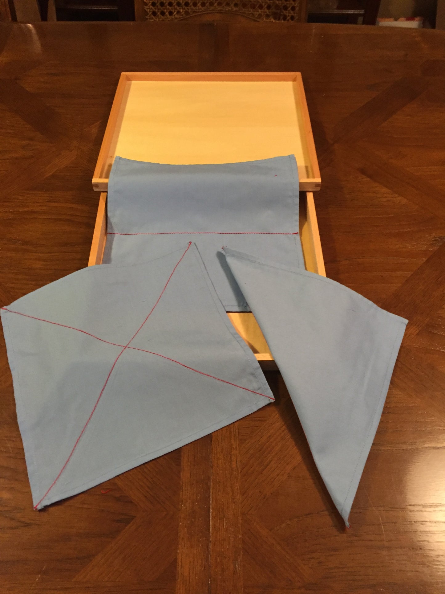 MM-106-F Folding Cloth Set with Box